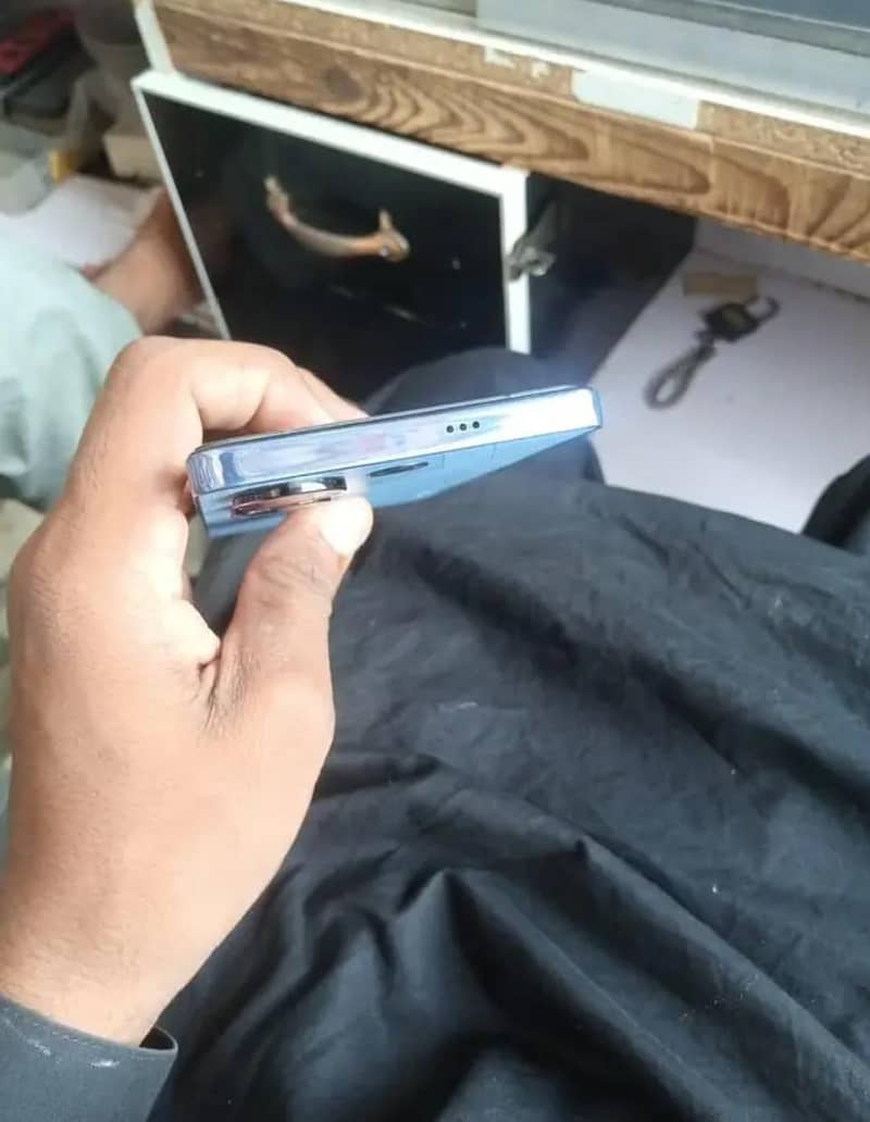 Tecno CAMON 20 4