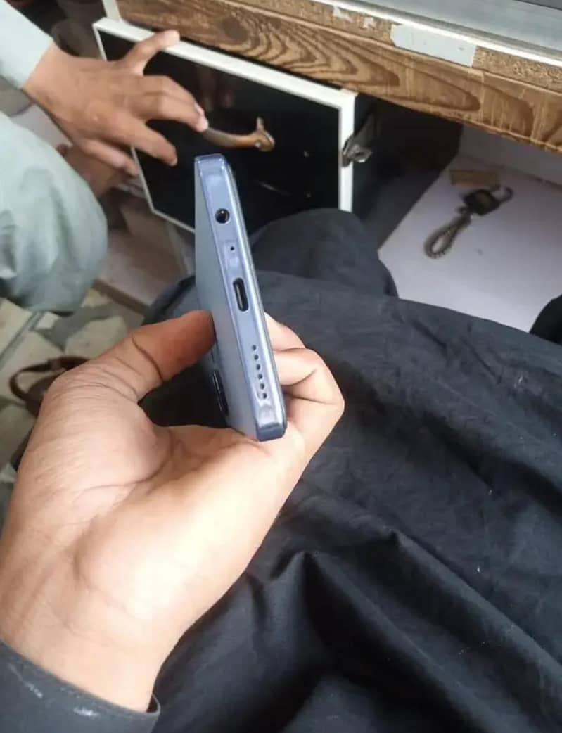 Tecno CAMON 20 5