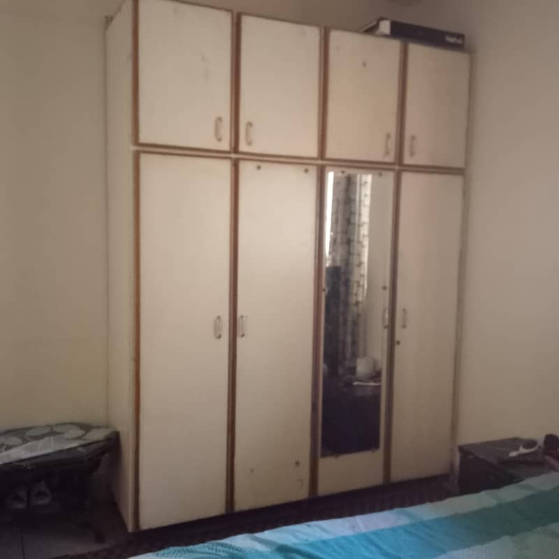 cabinet 3