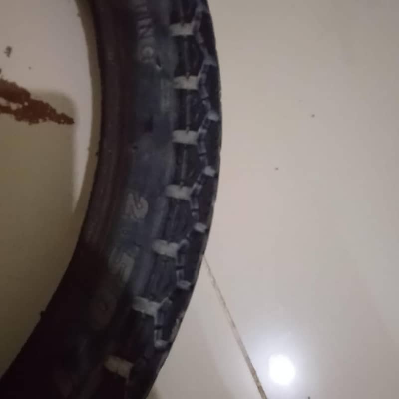 Tyre Cd70 1