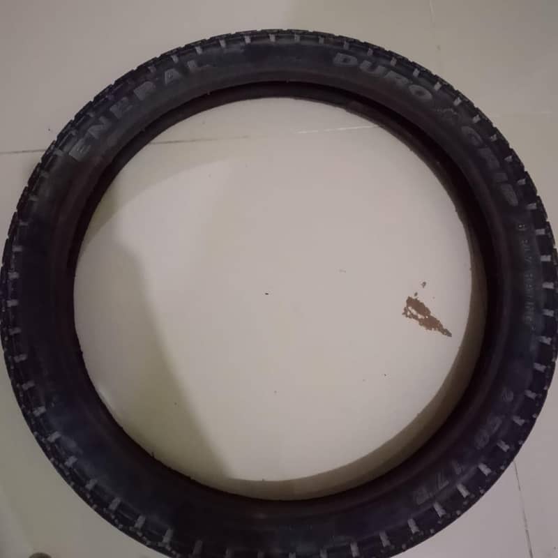Tyre Cd70 2