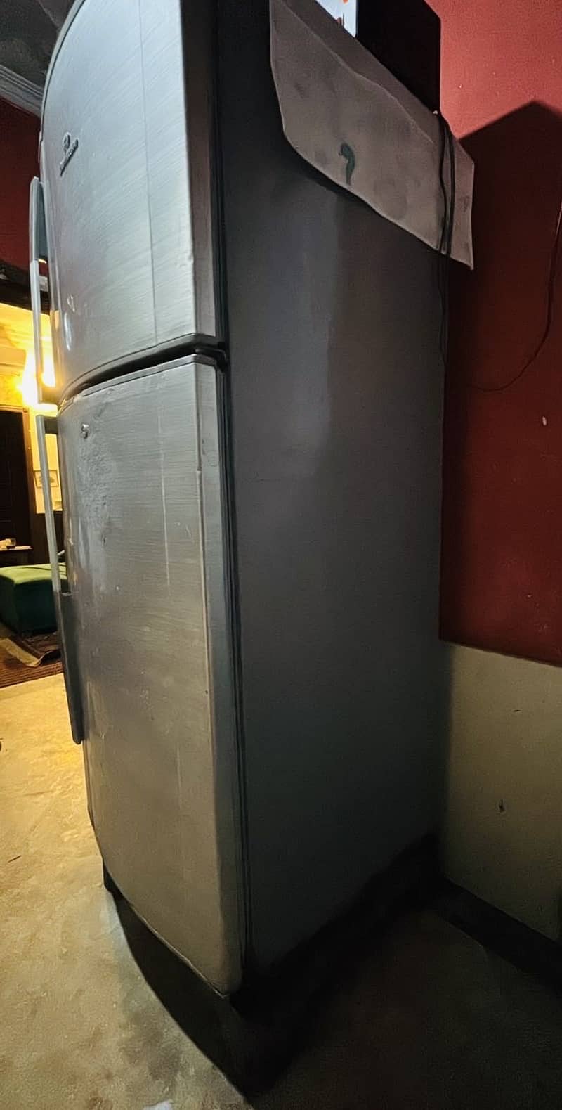 Refrigerator 0
