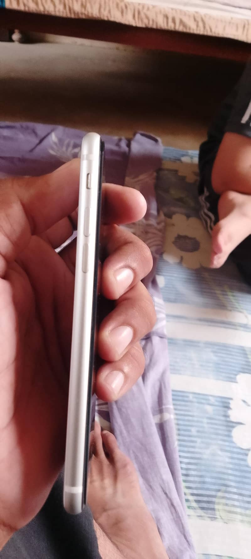 Apple iPhone SE 3