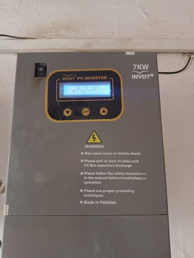7KW Solar Inverter INVDT (Pure Sine Wave) for Sale Urgent