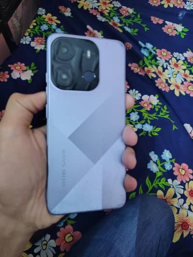 Tecno Spark Go