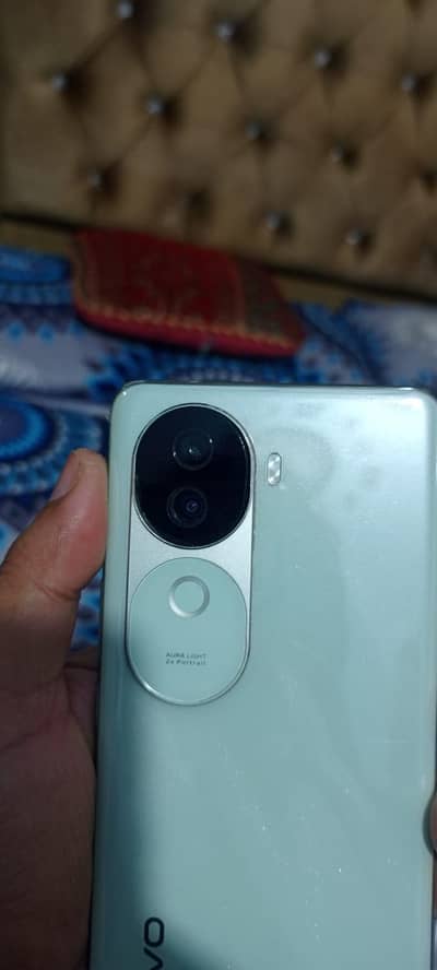 Vivo V40e.  3 month used