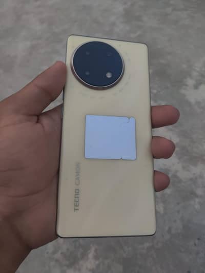 Tecno SPARK 30 pro