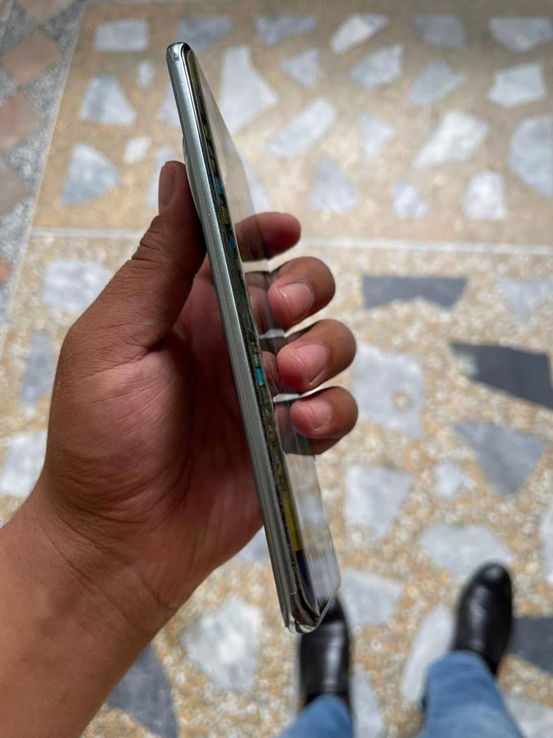Infinix Zero 40 1