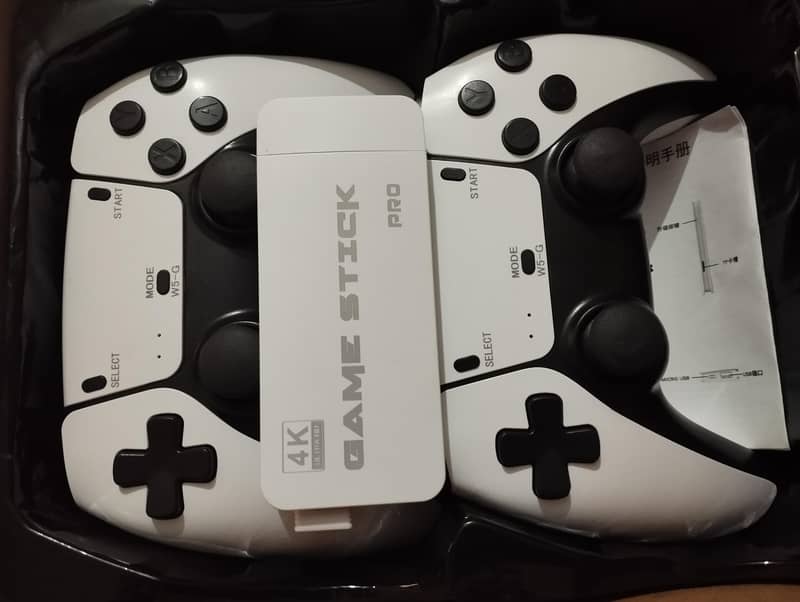 M15 game controller 3