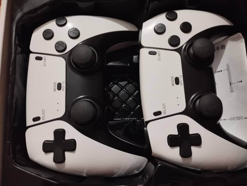 M15 game controller 4
