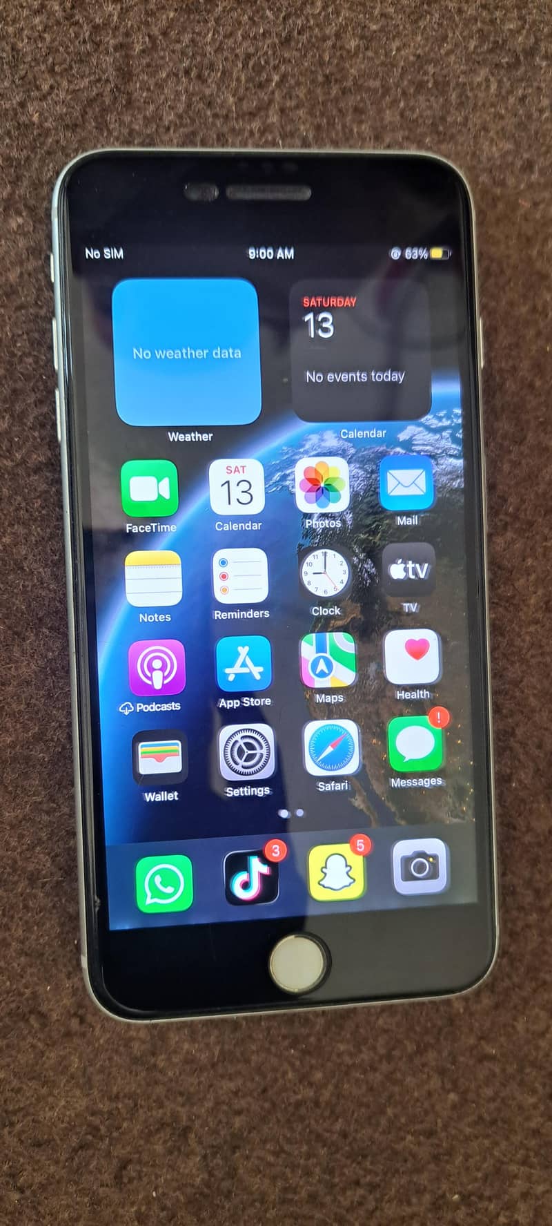 Apple iPhone 8 Plus 4
