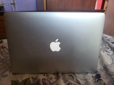 MacBook Air (13-inch, 2015)
