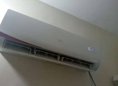 Haier DC inverter 1.5 ton slightly used