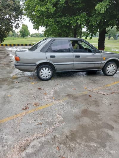 Toyota Sprinter 1988