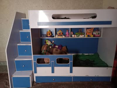 bunker bed