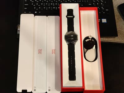 OnePlus Watch 1 Smartwatch For Sale – Excellent Condition