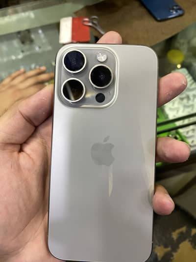 Apple iPhone 15 Pro