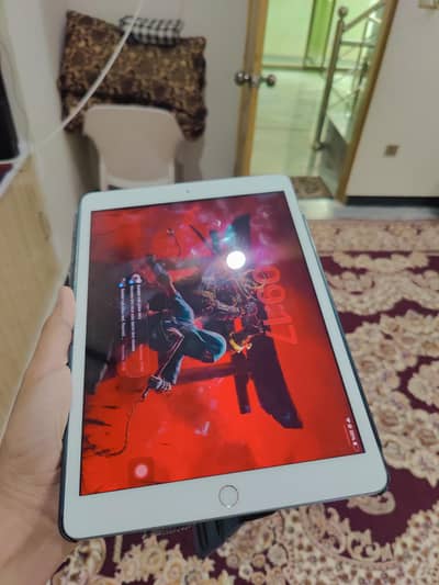 ipad 8 generation all ok only one time repair in UK england