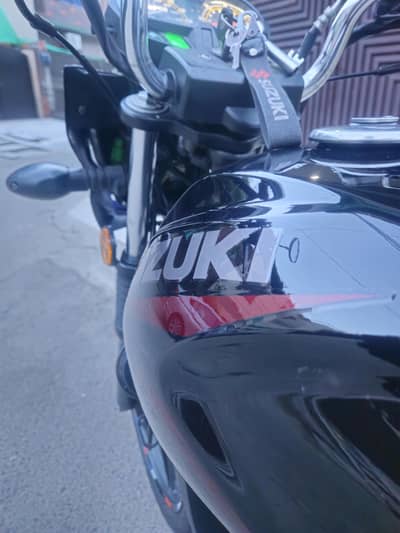 Suzuki GR 150