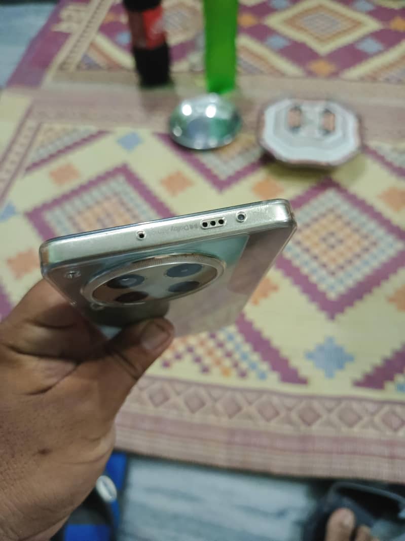 Tecno CAMON 30 4