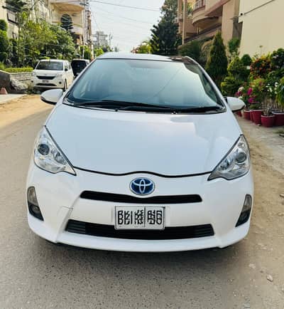 Toyota Aqua 2014 register 2017