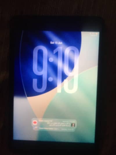 iPad mini5 64 GB true tone on 10 by 10 congratulations kindly read add
