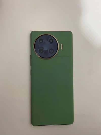 Tecno Spark 20 Pro Plus