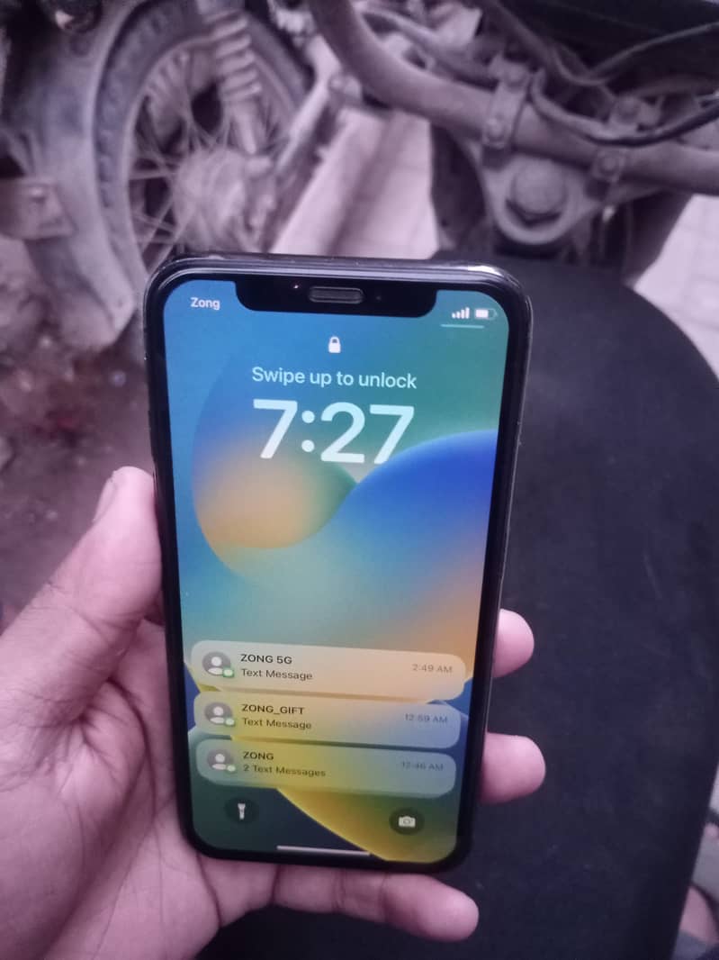 Apple iPhone X 7
