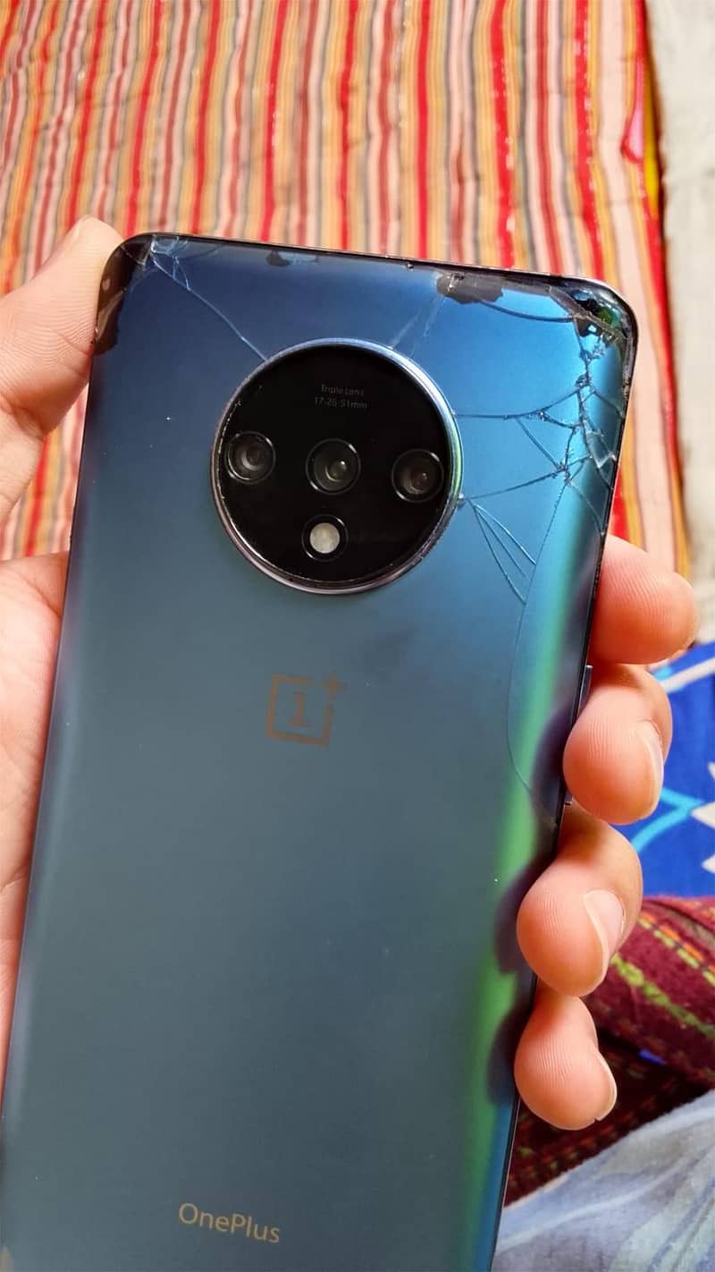 One Plus 7T 5