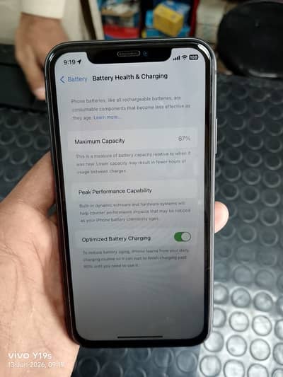 Apple iPhone 11