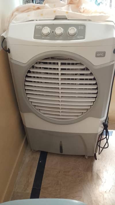 GFC ka air cooler hy 10/10 condition hy sir 2 month use kia hy jaga ki