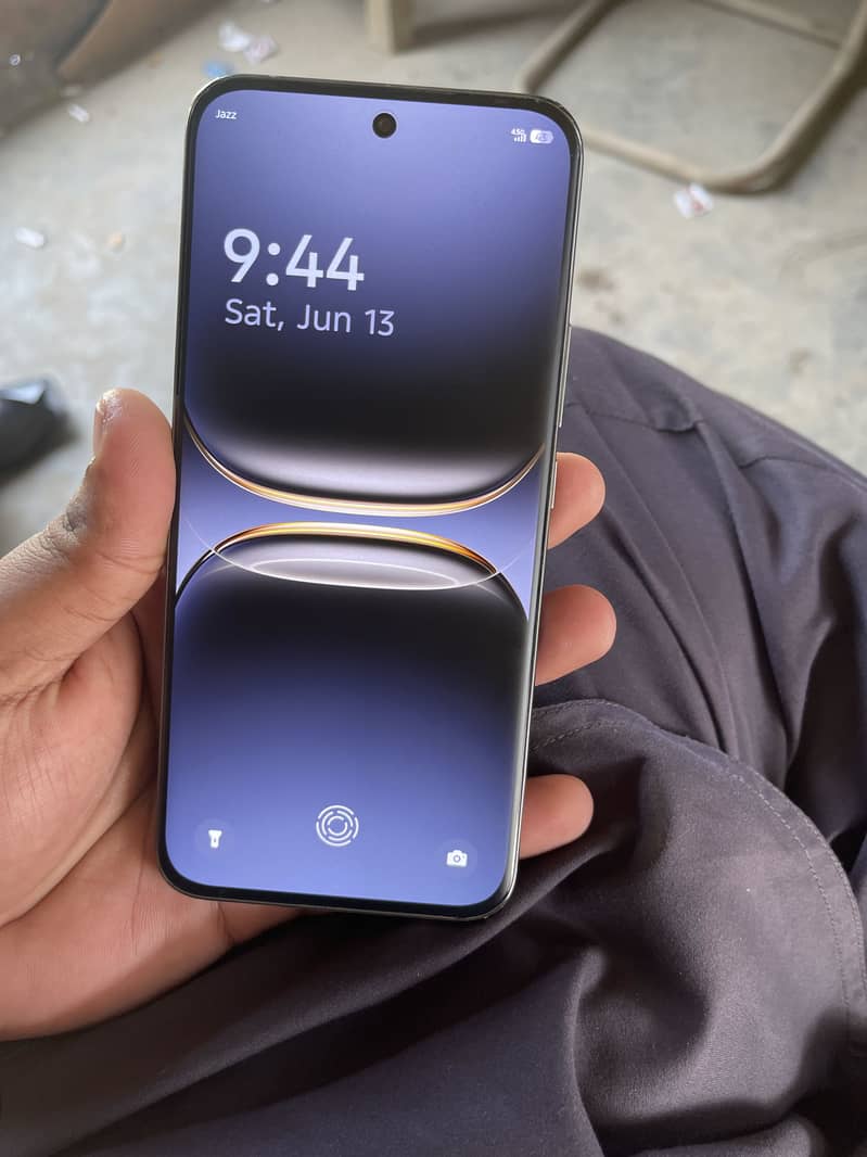 Tecno 40 pro plus 1
