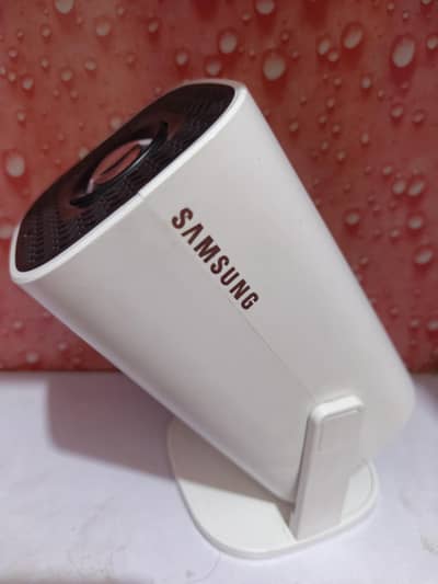 P30 projector