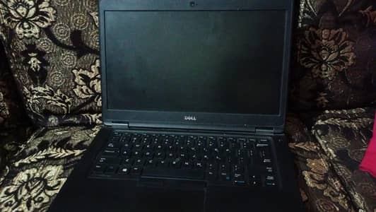 DELL LATITUE 5450