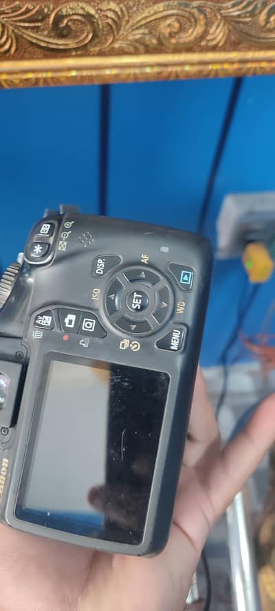 canon eo 1100 urgent sale