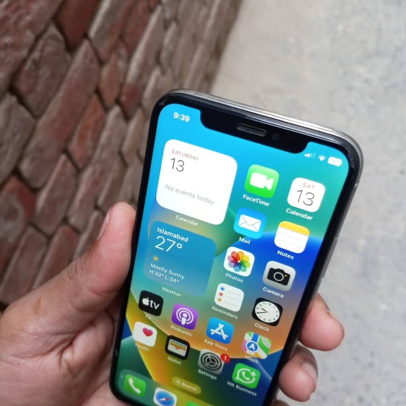 Apple iPhone X 9