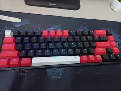 Redragon Castor Pro 68 Keys chrome full RGB