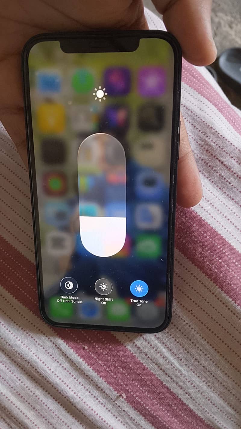 Apple iPhone 12 0