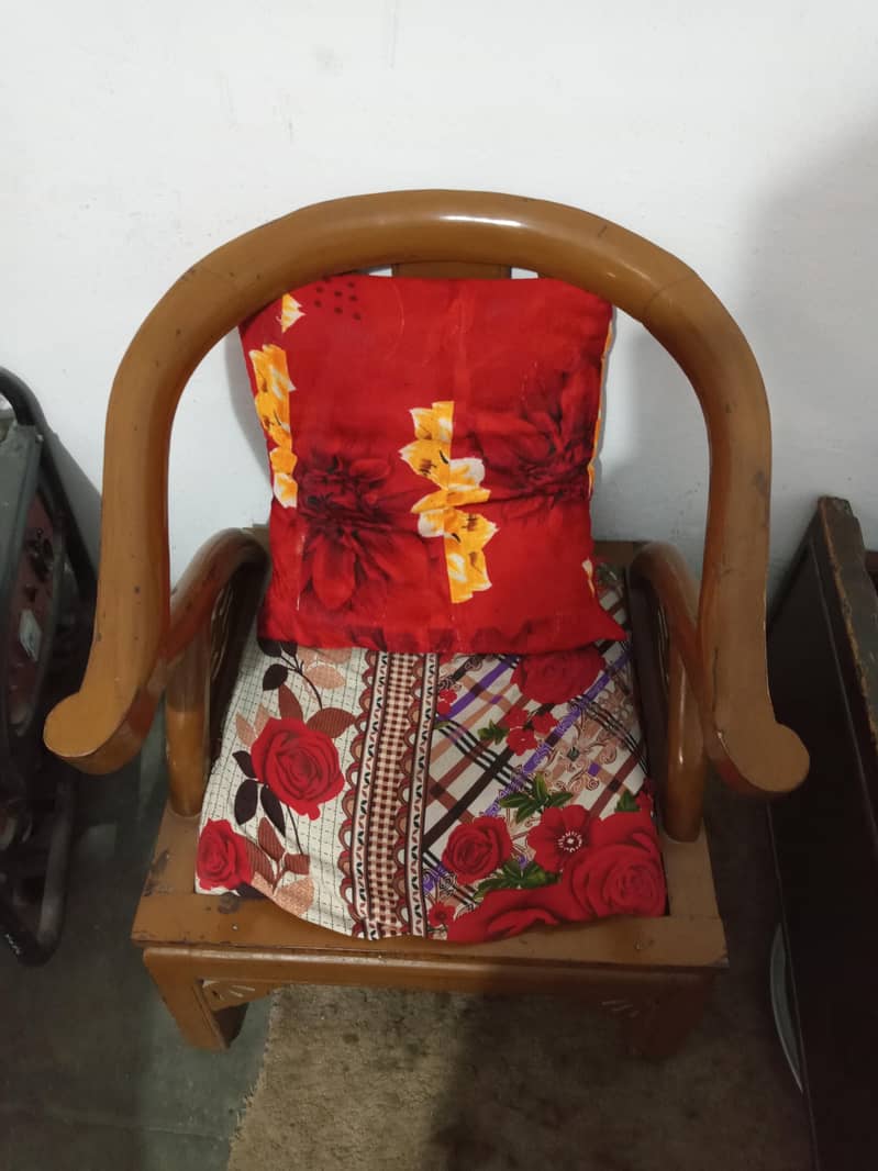 good condition sofa set 2
