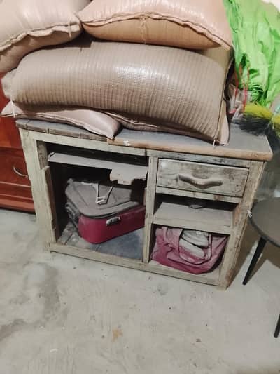 Shop Counter