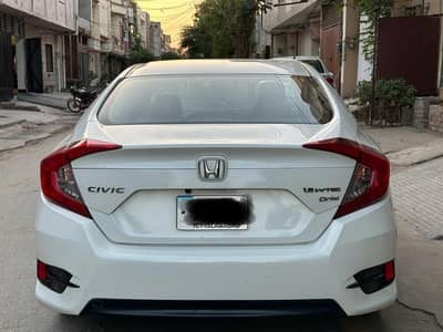 Honda Civic 2018 red meter