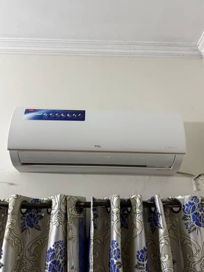 TCL 1.0 ton DC Inverter