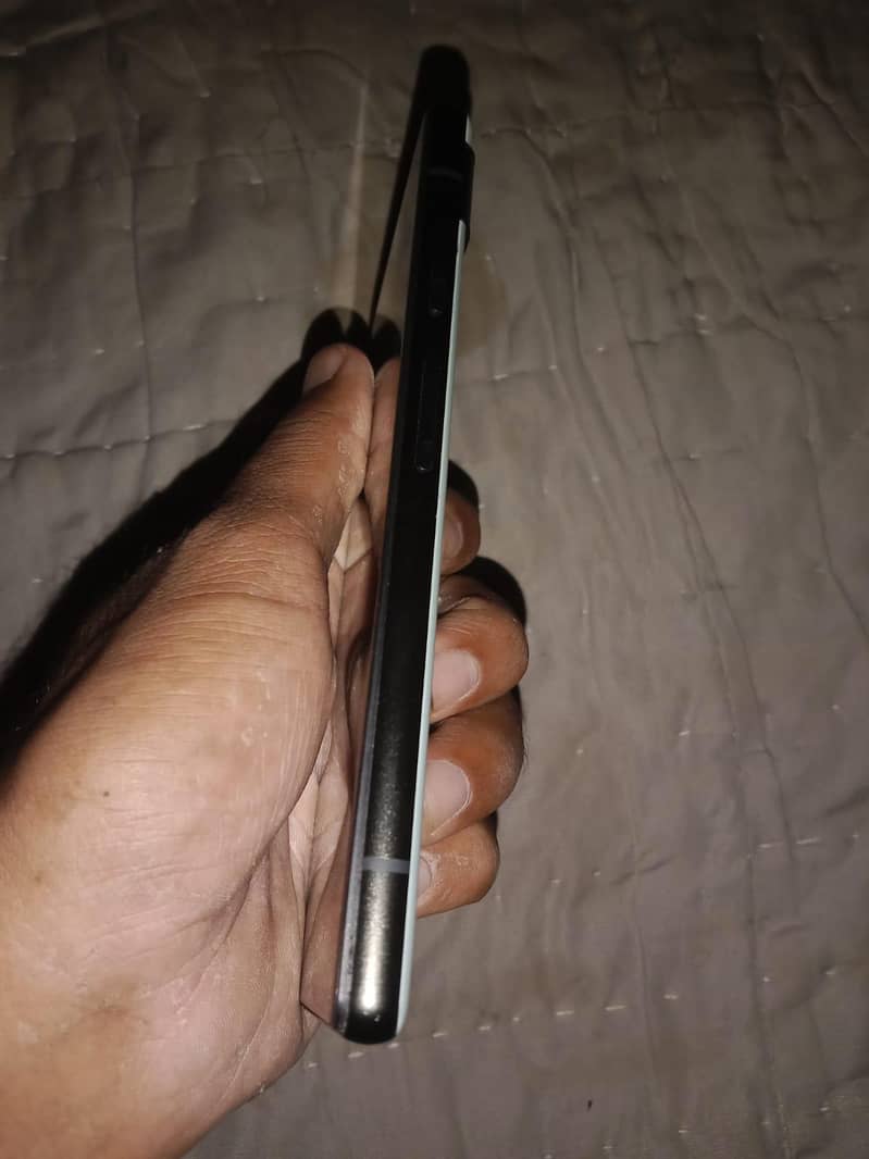 Google Pixel 6a 3