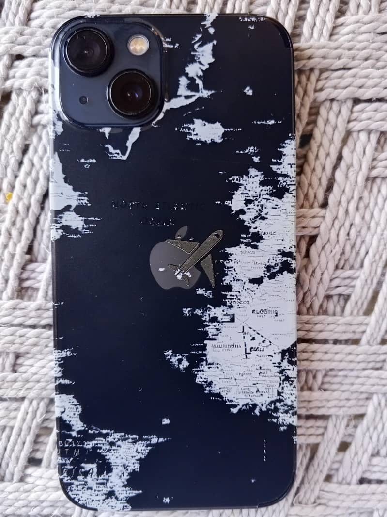 Apple iPhone 13 0