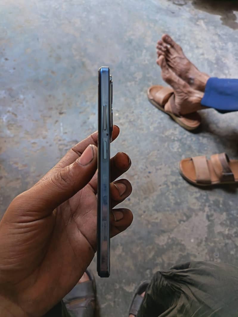 Mobile 3