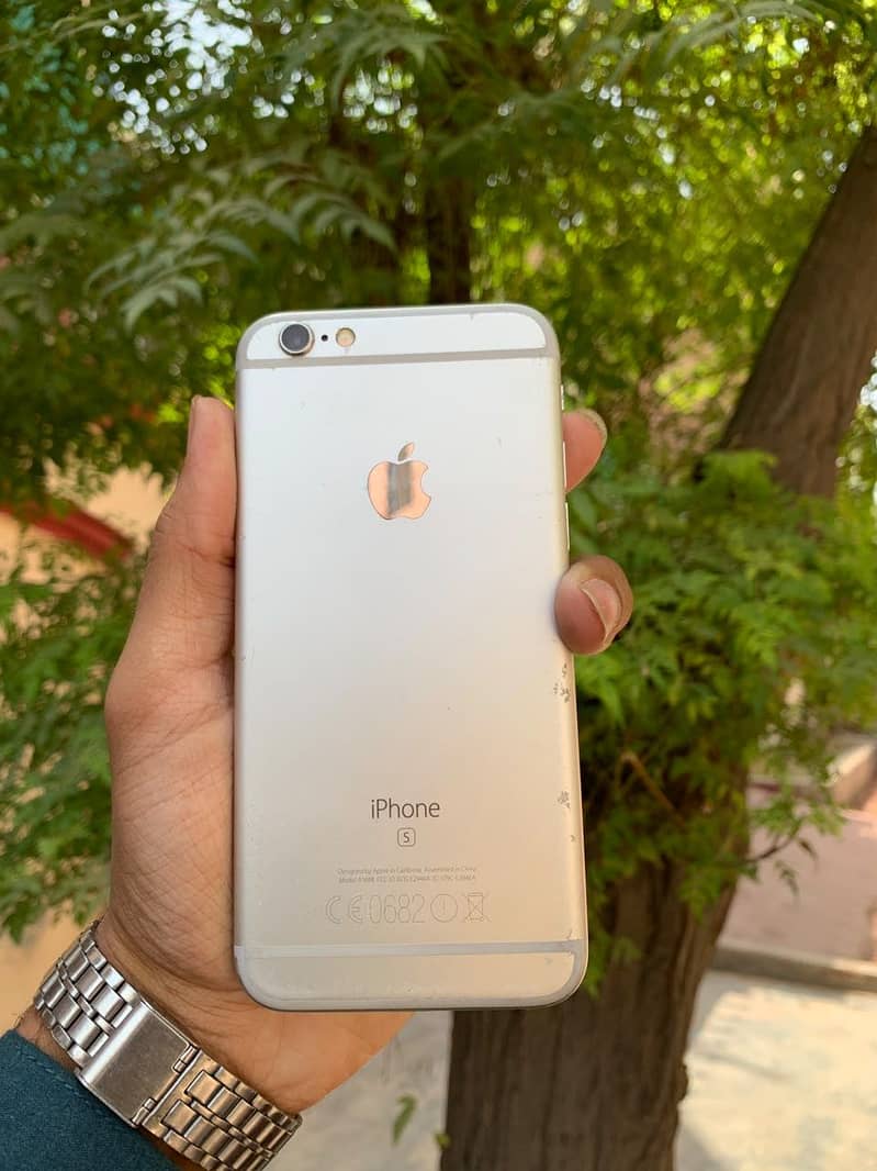 Apple iPhone 6S 0