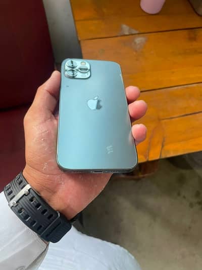 Apple iPhone 12 Pro