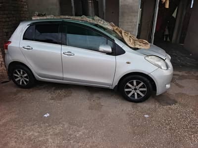 Toyota Vitz 2006
