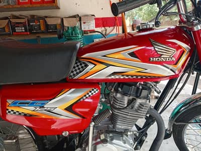 Honda 125 2025 Modle Brand New Condition 3400 km