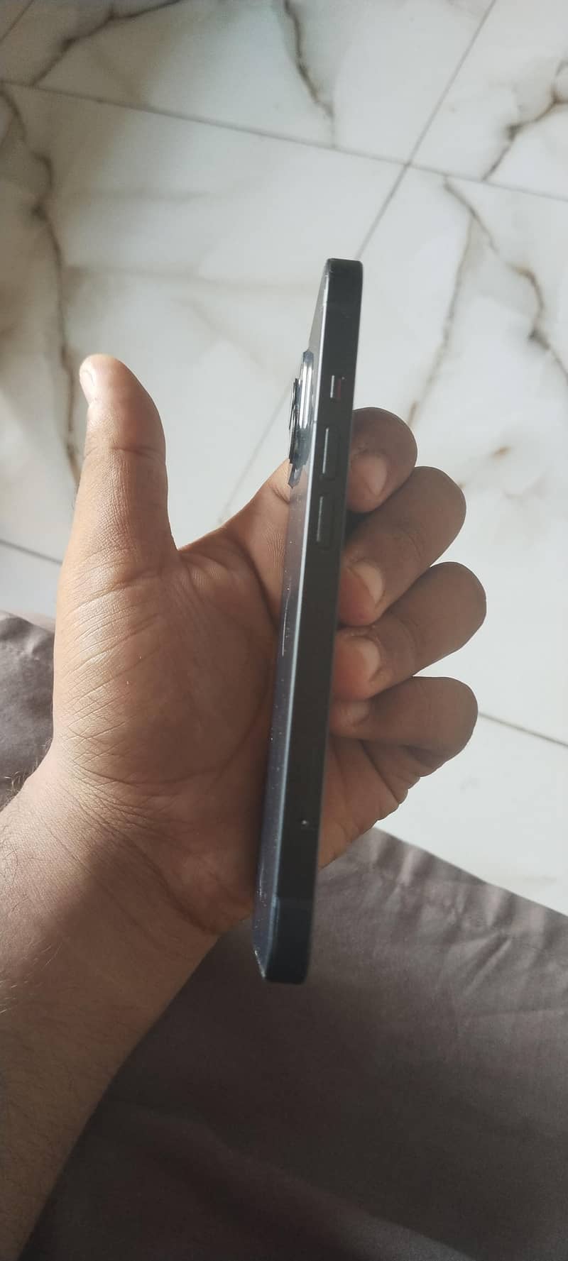 Apple iPhone 13 3